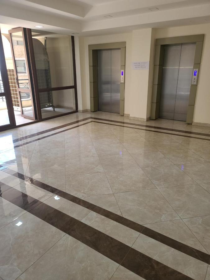 Pride Properties Welcomes You At 17 Buzant St 11-166 Yerevan Armenia Extérieur photo
