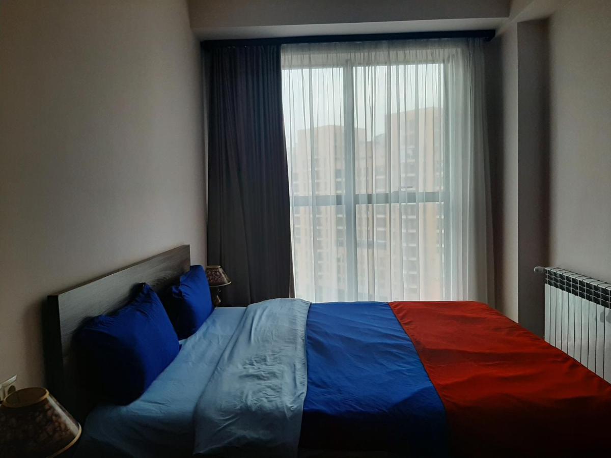 Pride Properties Welcomes You At 17 Buzant St 11-166 Yerevan Armenia Extérieur photo